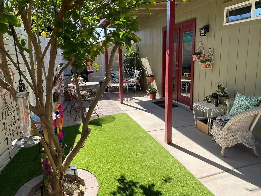 Encanto Cactus Flower Casita Phoenix 0*,  USA